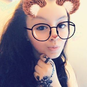 Meet your Posher, Kristina